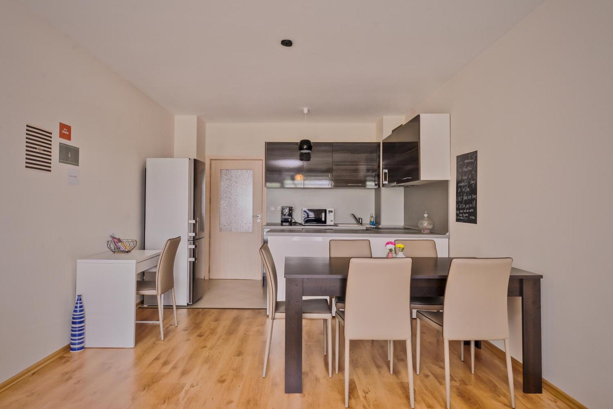 Vitosha View One Bedroom Apartment By Flat Mаnager Sofia Esterno foto