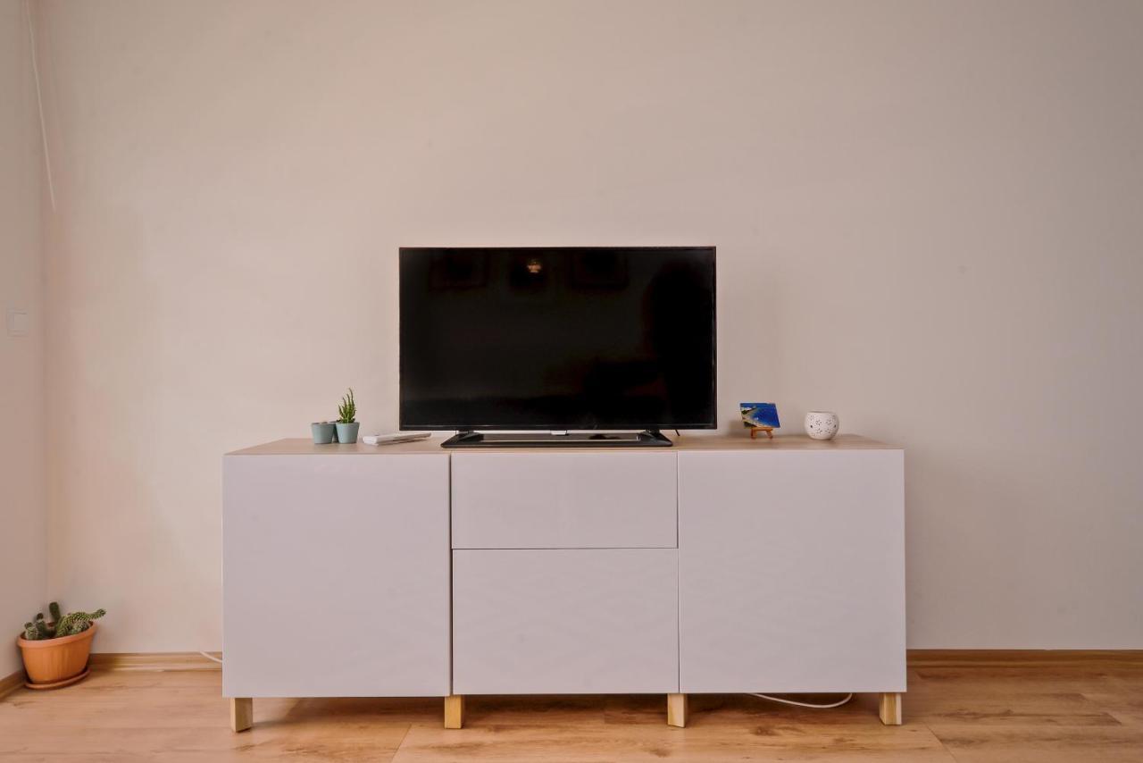 Vitosha View One Bedroom Apartment By Flat Mаnager Sofia Esterno foto